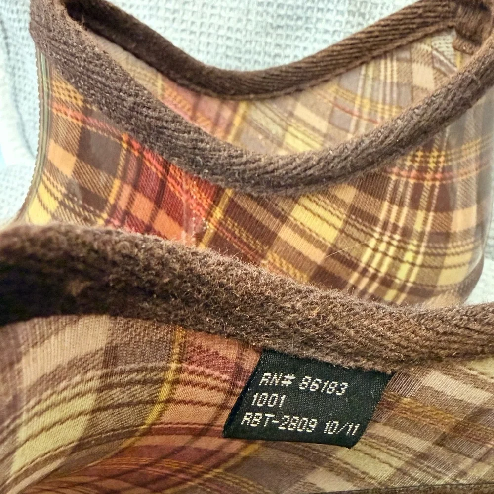 Stylish plaid women rain boots Size:8